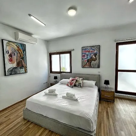 Charming House In The Heart Of *