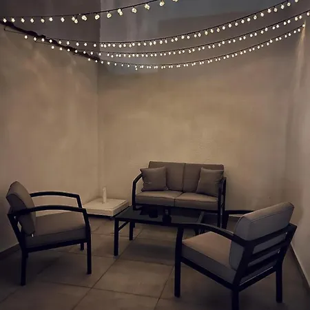 Charming House In The Heart Of Vakantiehuis *