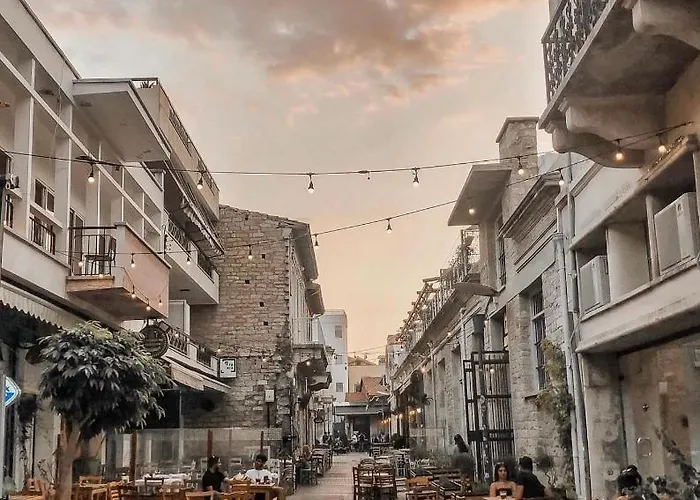 Semesterbostad Charming House In The Heart Of